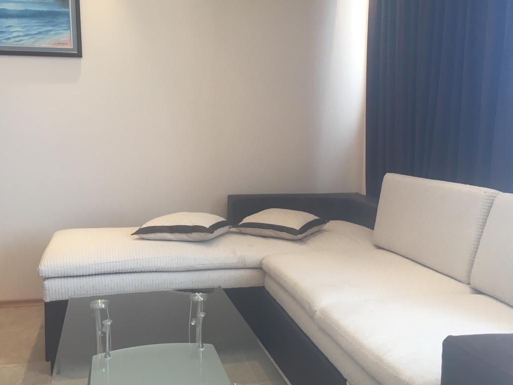 Golden Sea View Apartments Pomorie Exteriör bild