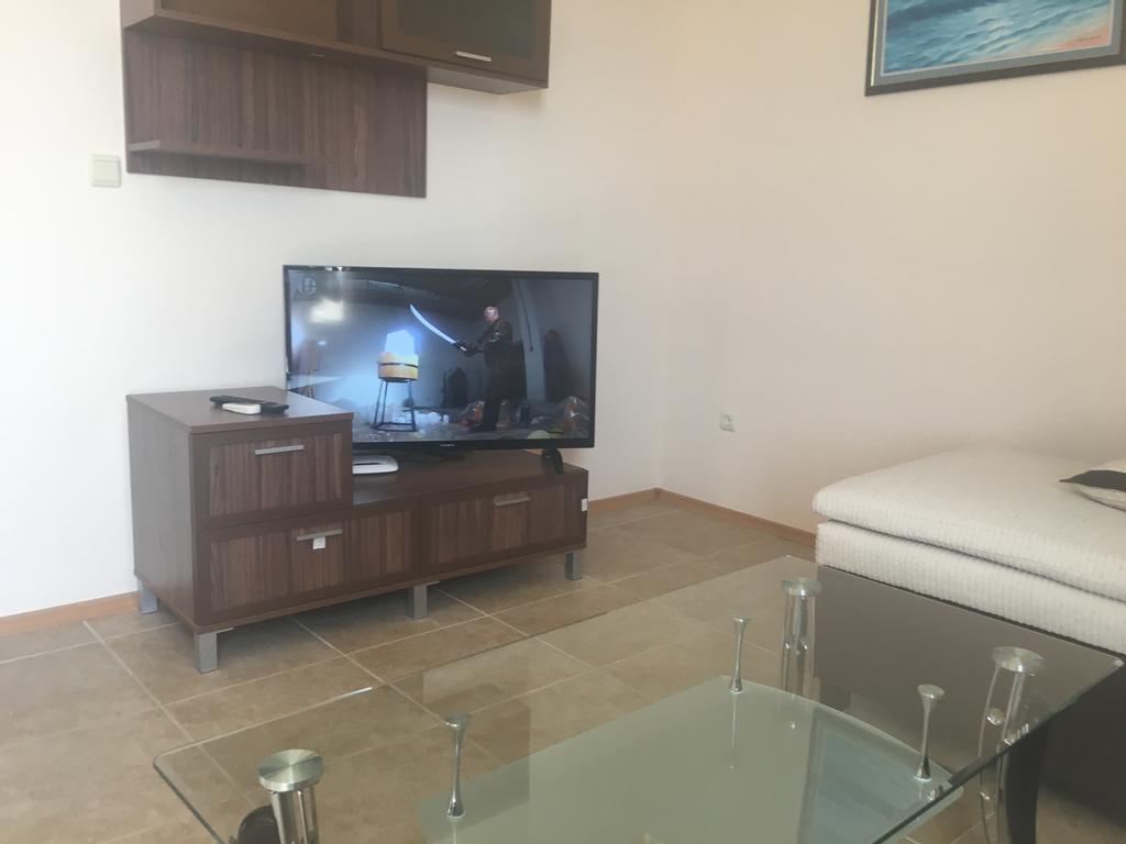Golden Sea View Apartments Pomorie Exteriör bild
